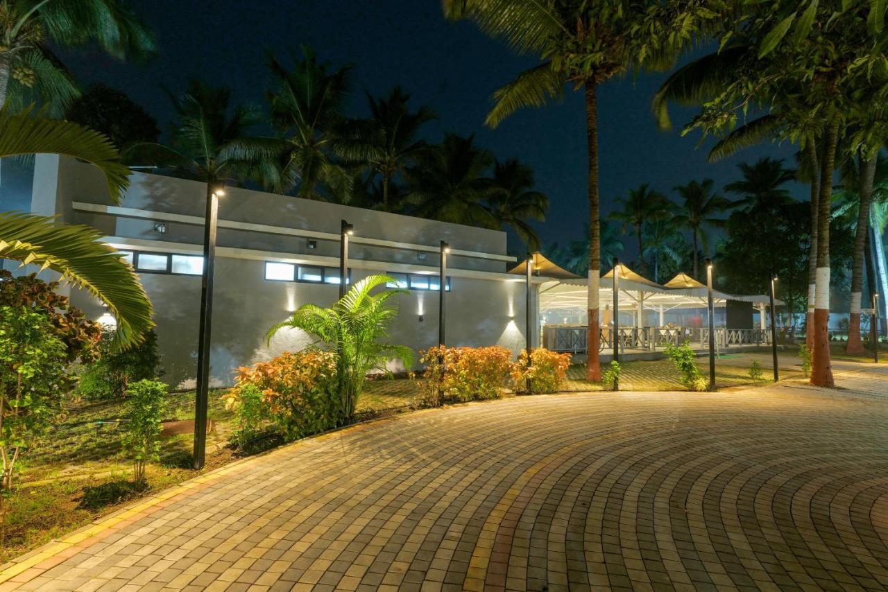 Gold Beach Villa Damão Exterior foto